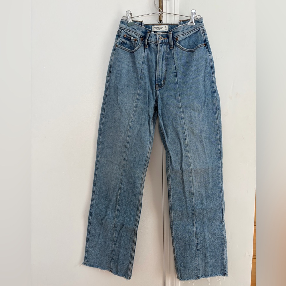Abercrombie & Fitch Curve Love 90s Relaxed High-Rise Jeans
